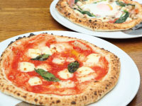 パンオルヴァンのピザ